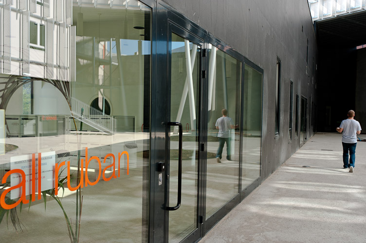 Date de Prise de vue : 29/09/2011Date de Livraison : ../../....