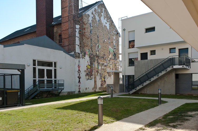 Date de Prise de vue : 29/09/2011Date de Livraison : 06/09/2011