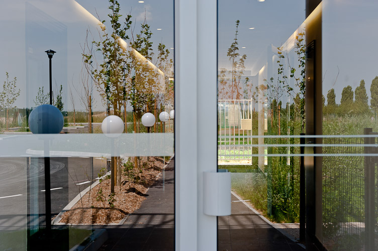 Date de Prise de vue : 27/06/2011Date de Livraison : 05/04/2011